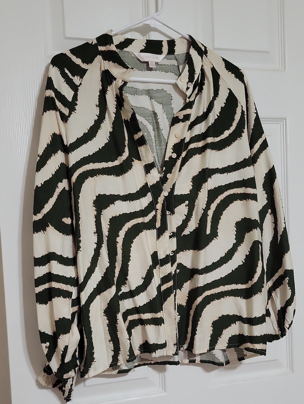 Sunny Girl Button-Front Zebra Print Blouse - Cream & Olive